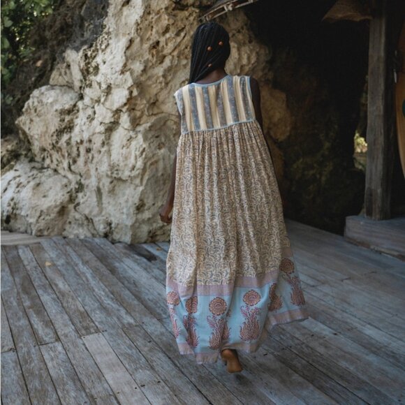 Daughters Of India Ahana Dress - Picture 7 of 16